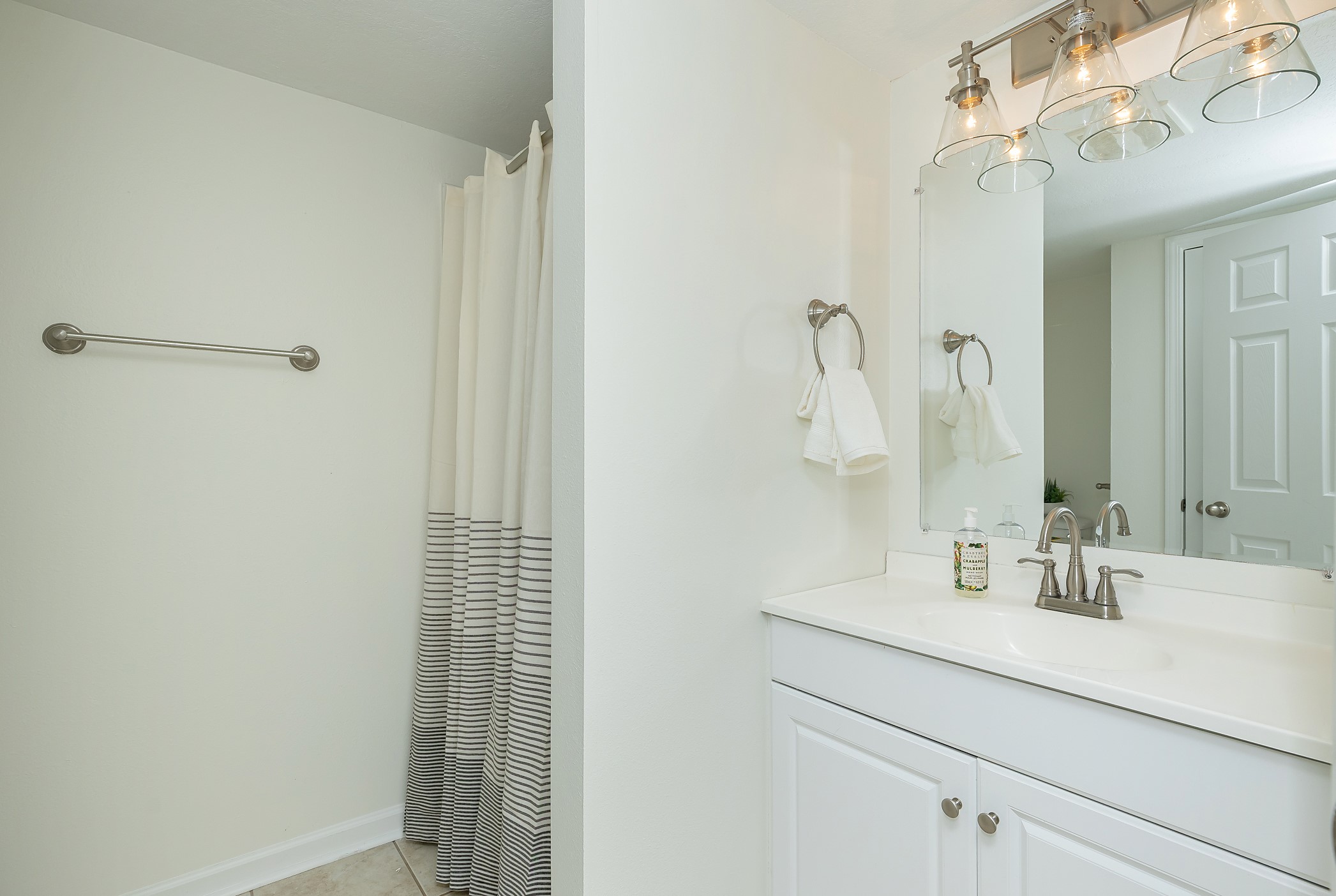 213 Bridgewood Drive, West Des Moines, Iowa image 29