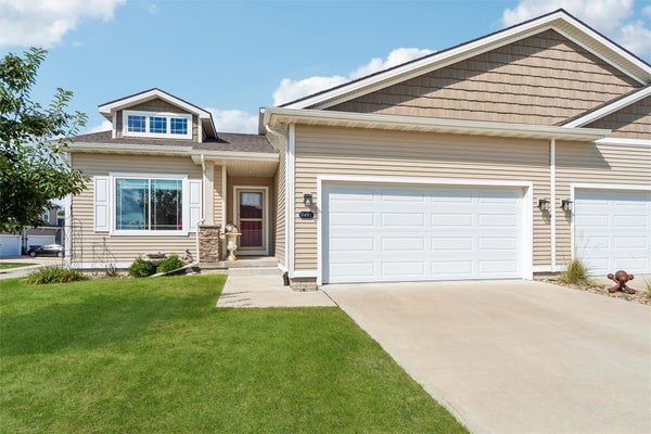 9491 VERDI LN, WEST DES MOINES, IA 50266 - Image c20f598afdf0a8ce8664ed4111daa4e4/356670218