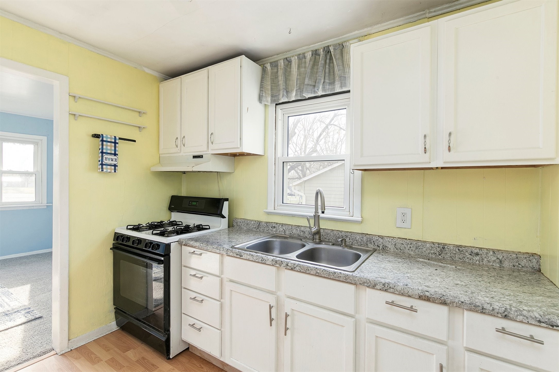 4456 SE 17th Street, Des Moines, Iowa image 6