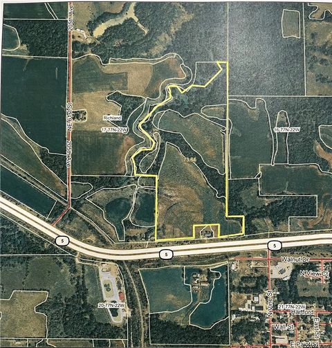 20937 5 Highway Carlisle IA 50047