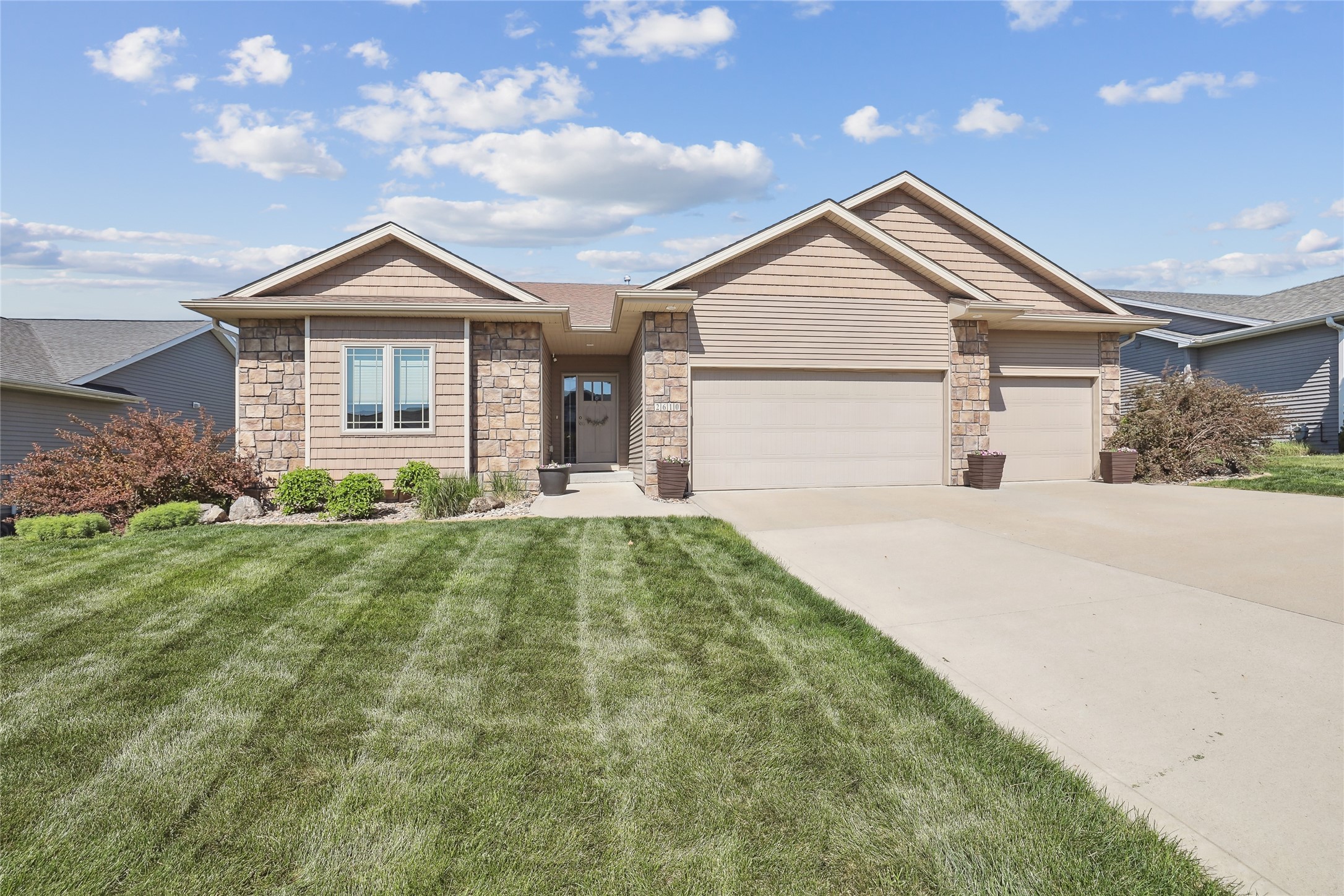 2610 Long Avenue, Van Meter, Iowa image 1