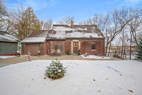 Featured picture for the property 708541