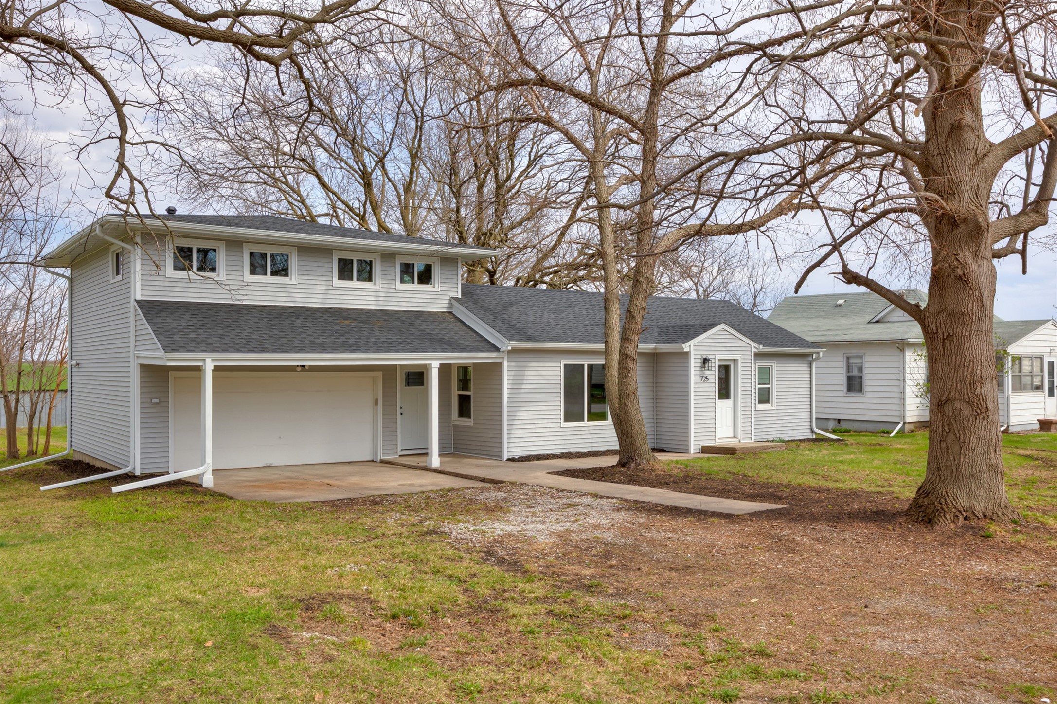 725 4th Street, Colo, Iowa image 1
