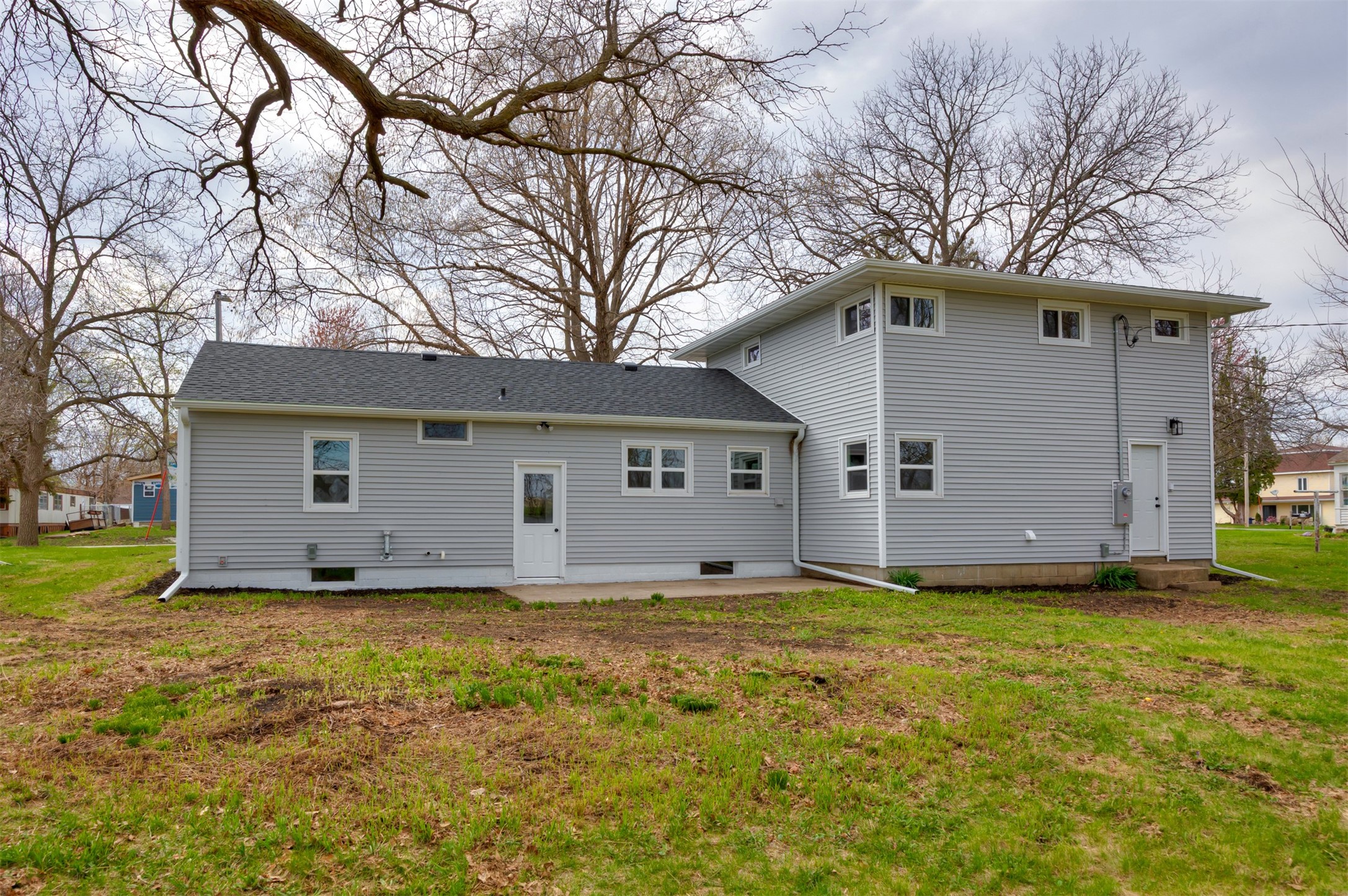 725 4th Street, Colo, Iowa image 4