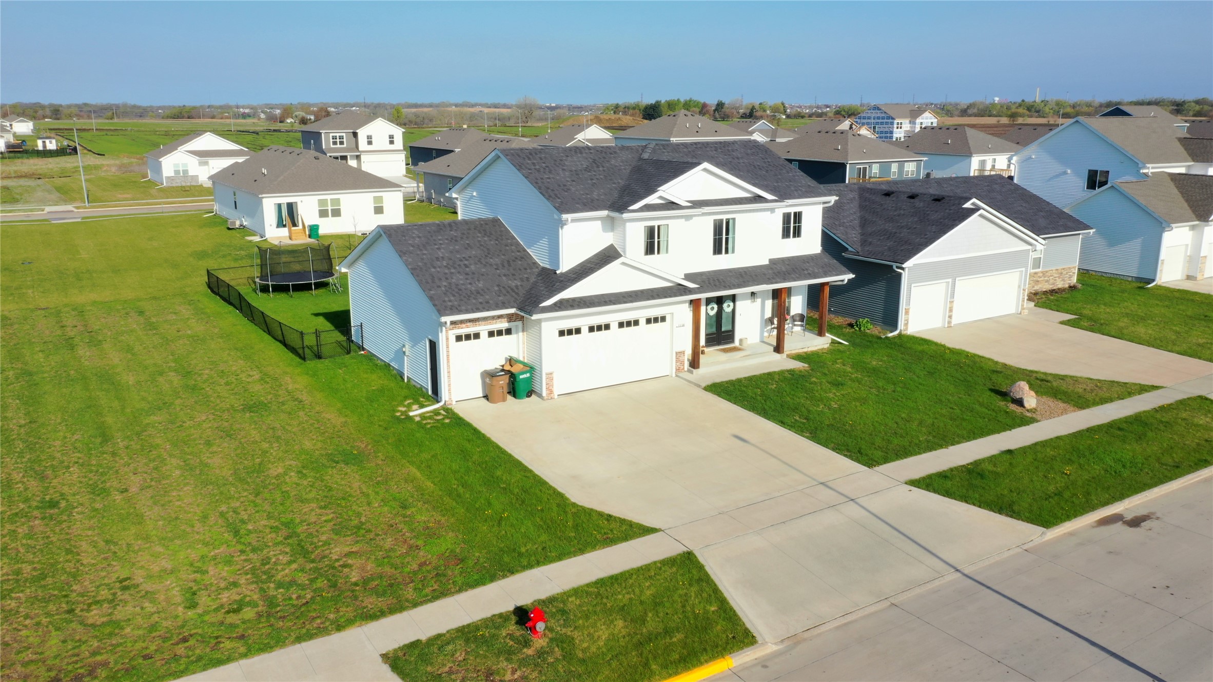 3338 9th Avenue, Altoona, Iowa image 2