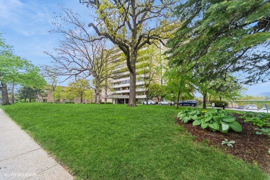 3663 Grand Avenue #407, Des Moines, Iowa image 1