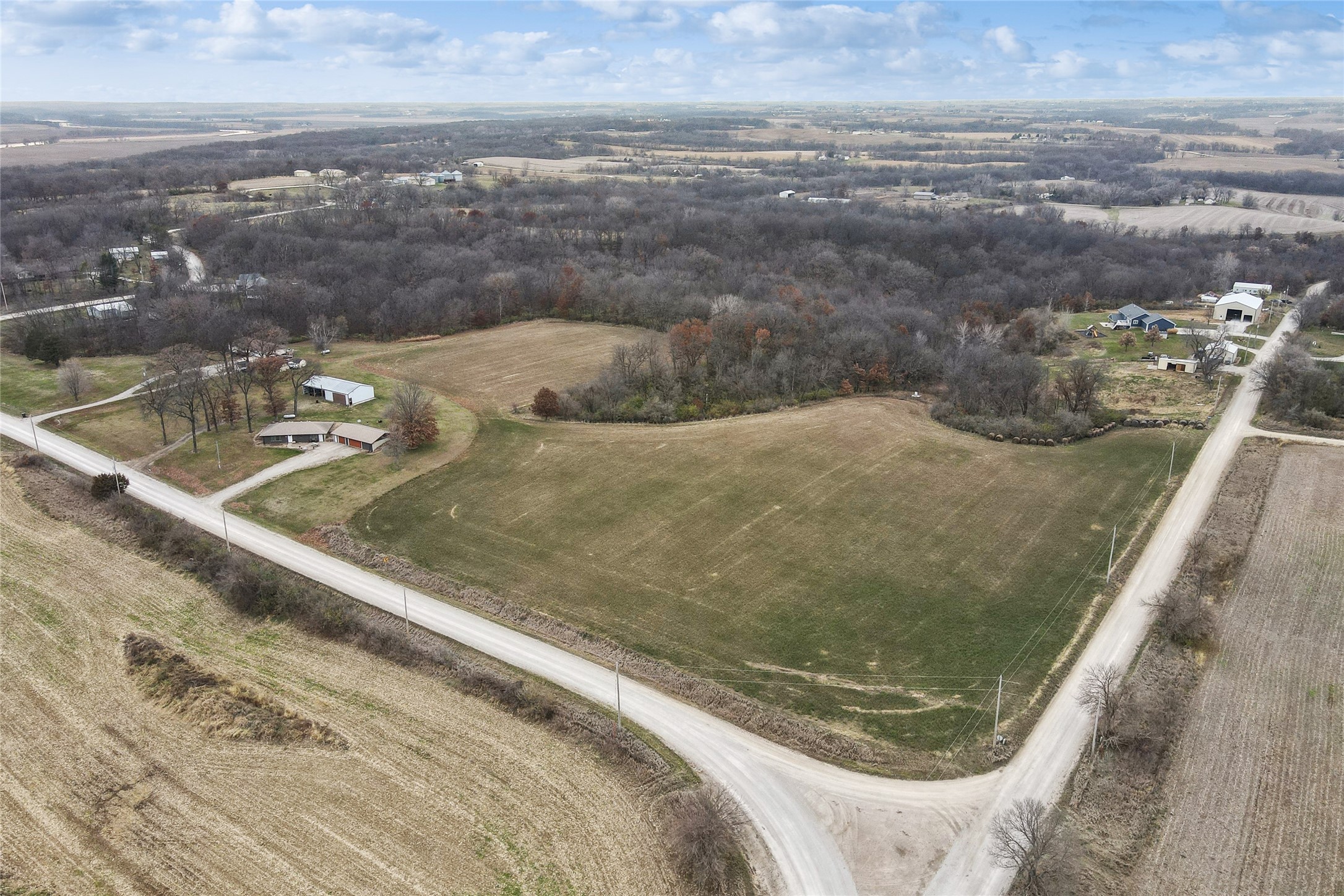 2037 305th Street, Oskaloosa, Iowa image 3