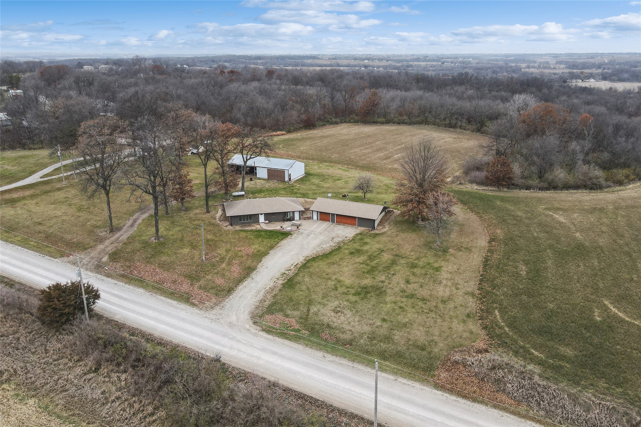 2037 305th Street, Oskaloosa, Iowa image 7