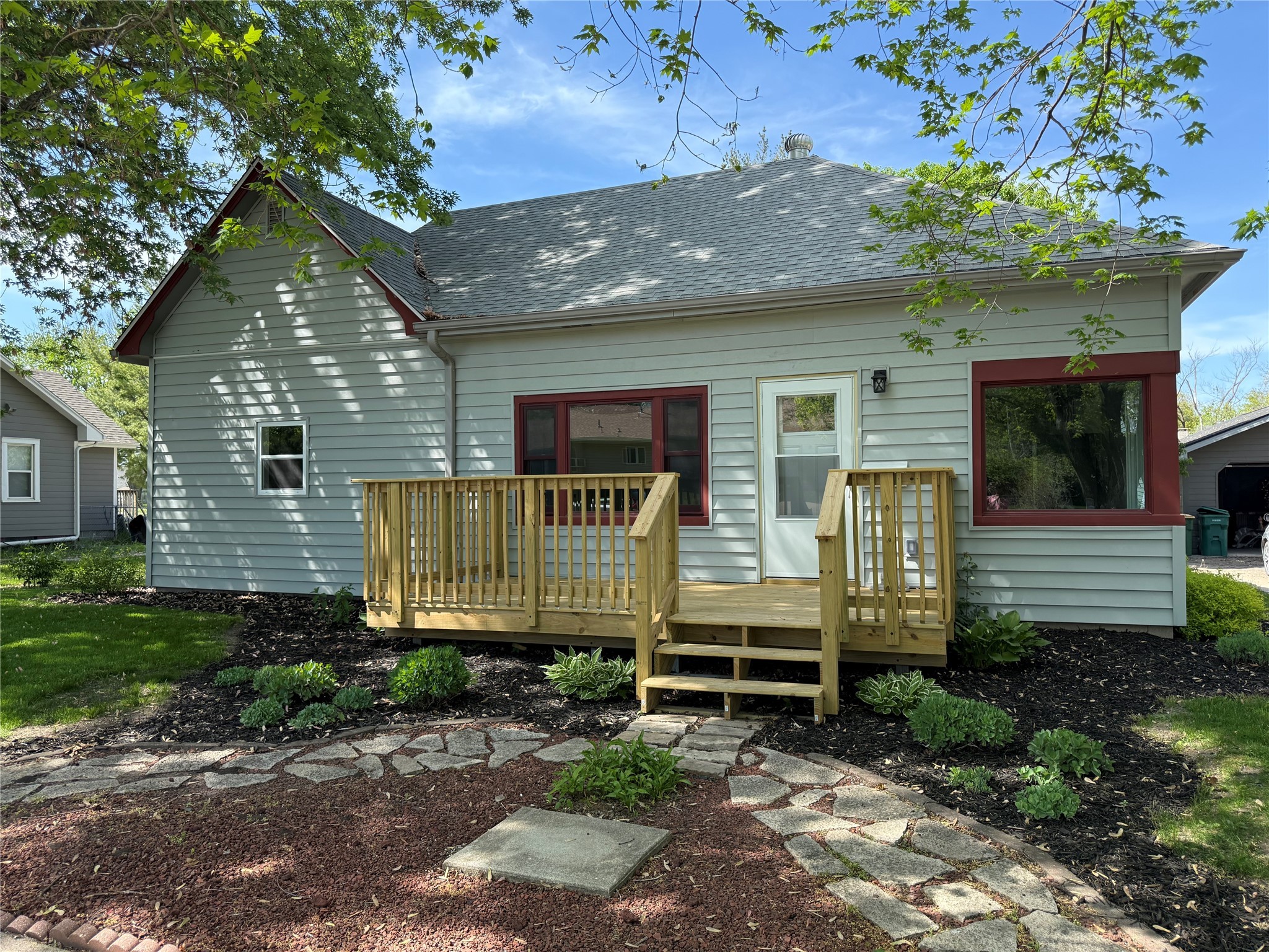 715 W North Street, Winterset, Iowa image 1