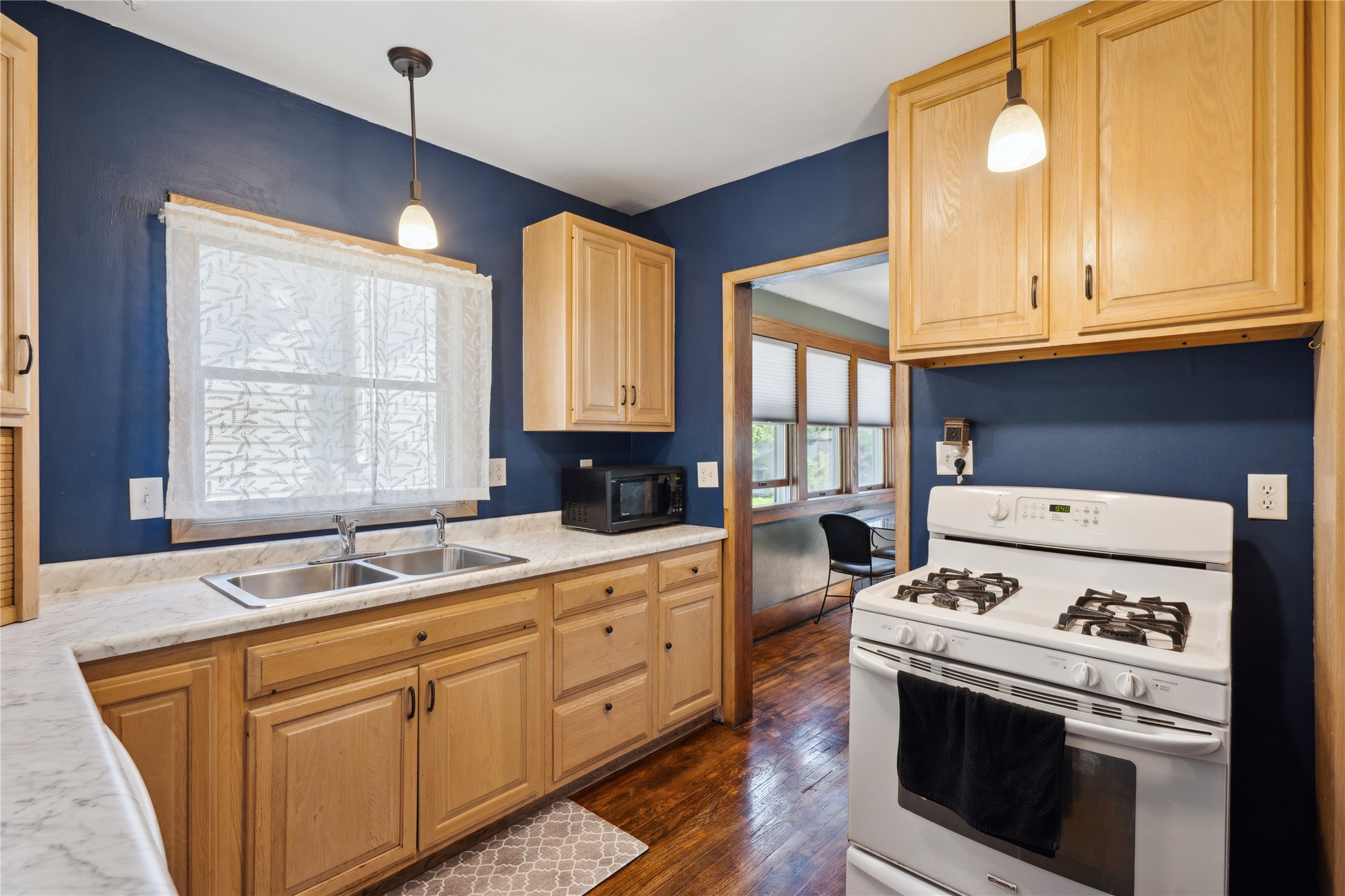 3708 Cornell Street, Des Moines, Iowa image 11