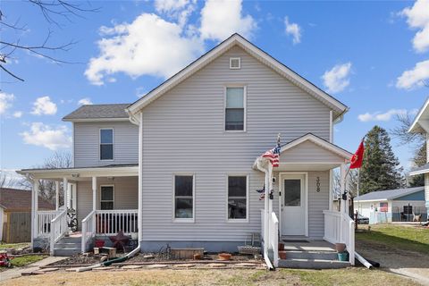 Homes For Sale - 308 N Gaines Street<br/> Stuart, IA 50250