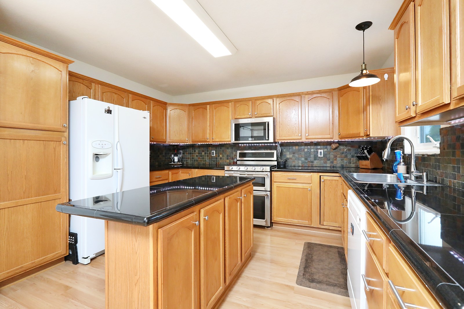 1404 E 18th Street, Norwalk, Iowa image 9