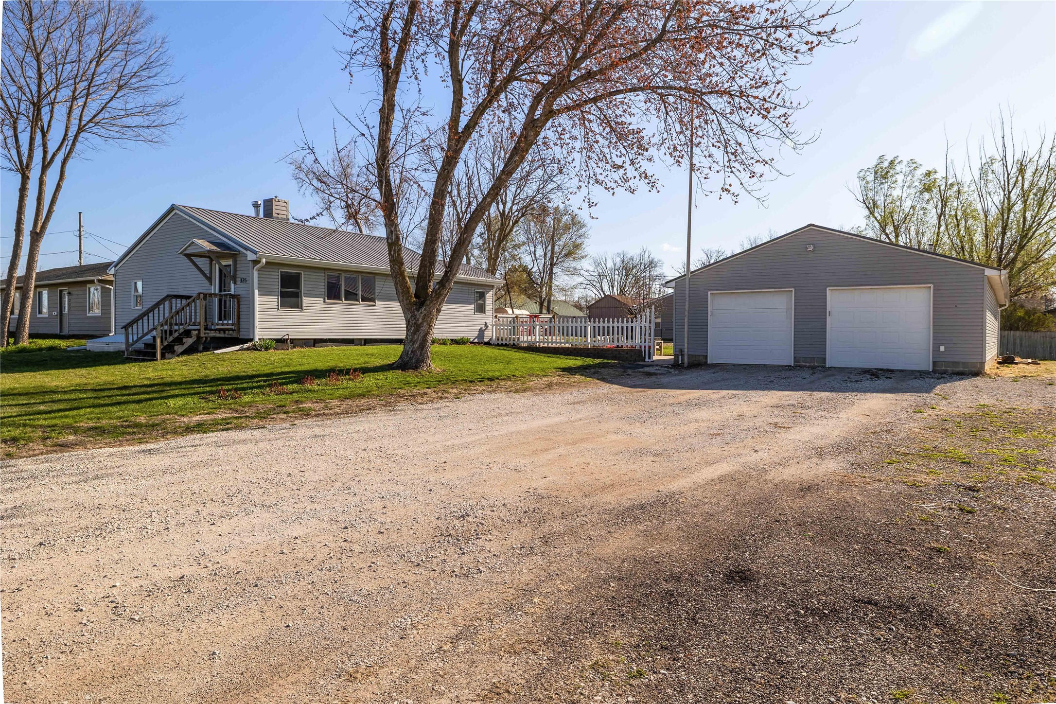 325 N Market Street, Madrid, Iowa image 2