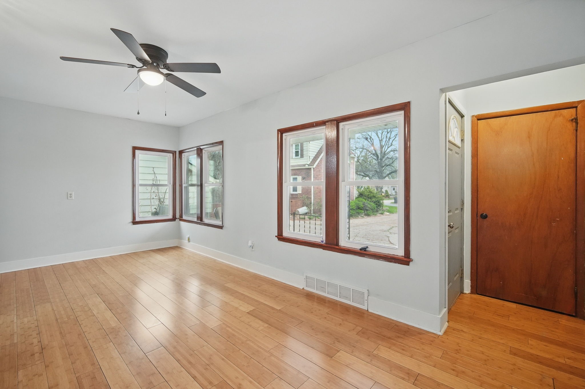 1824 46th Street, Des Moines, Iowa image 3