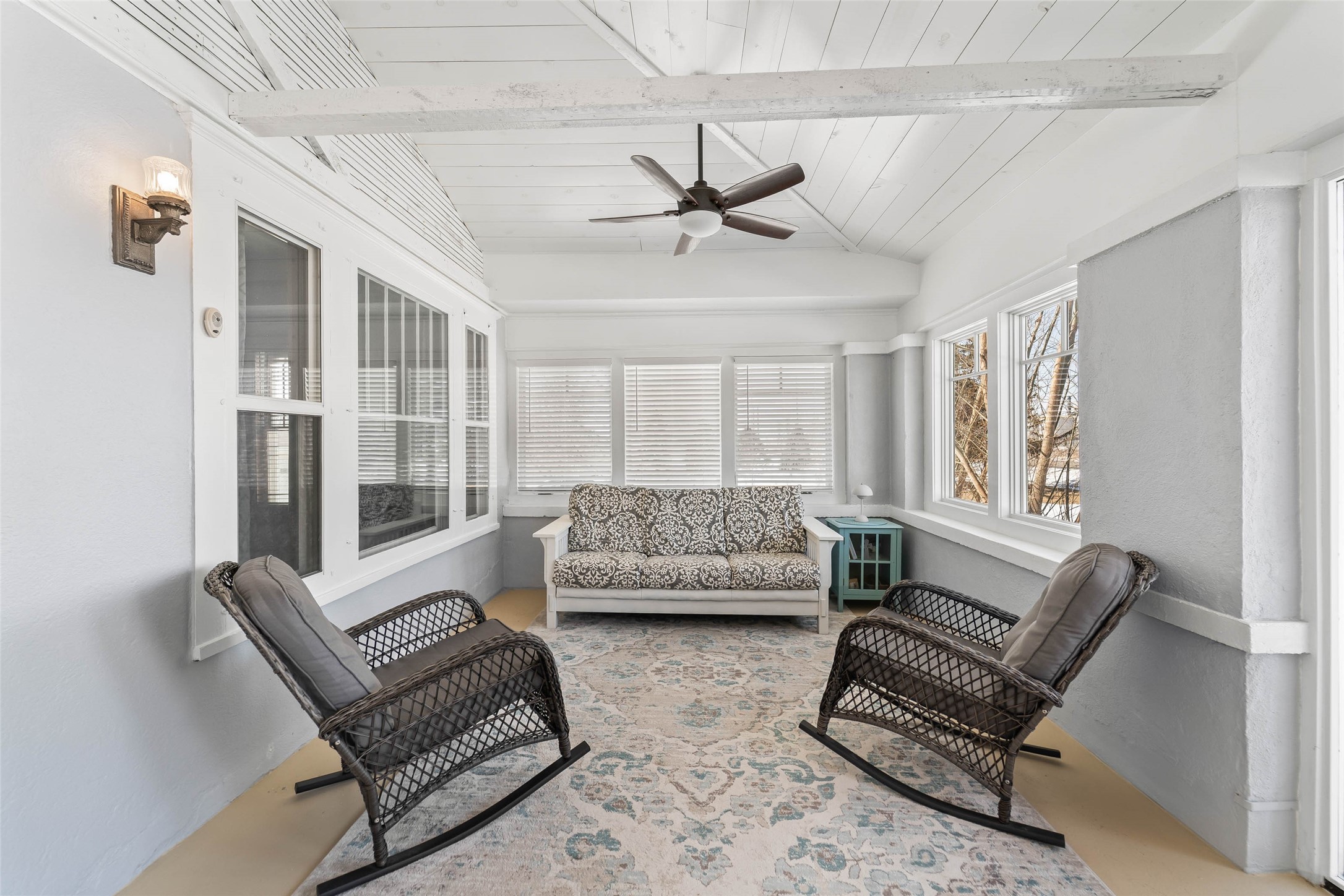 59480 Lincoln Highway