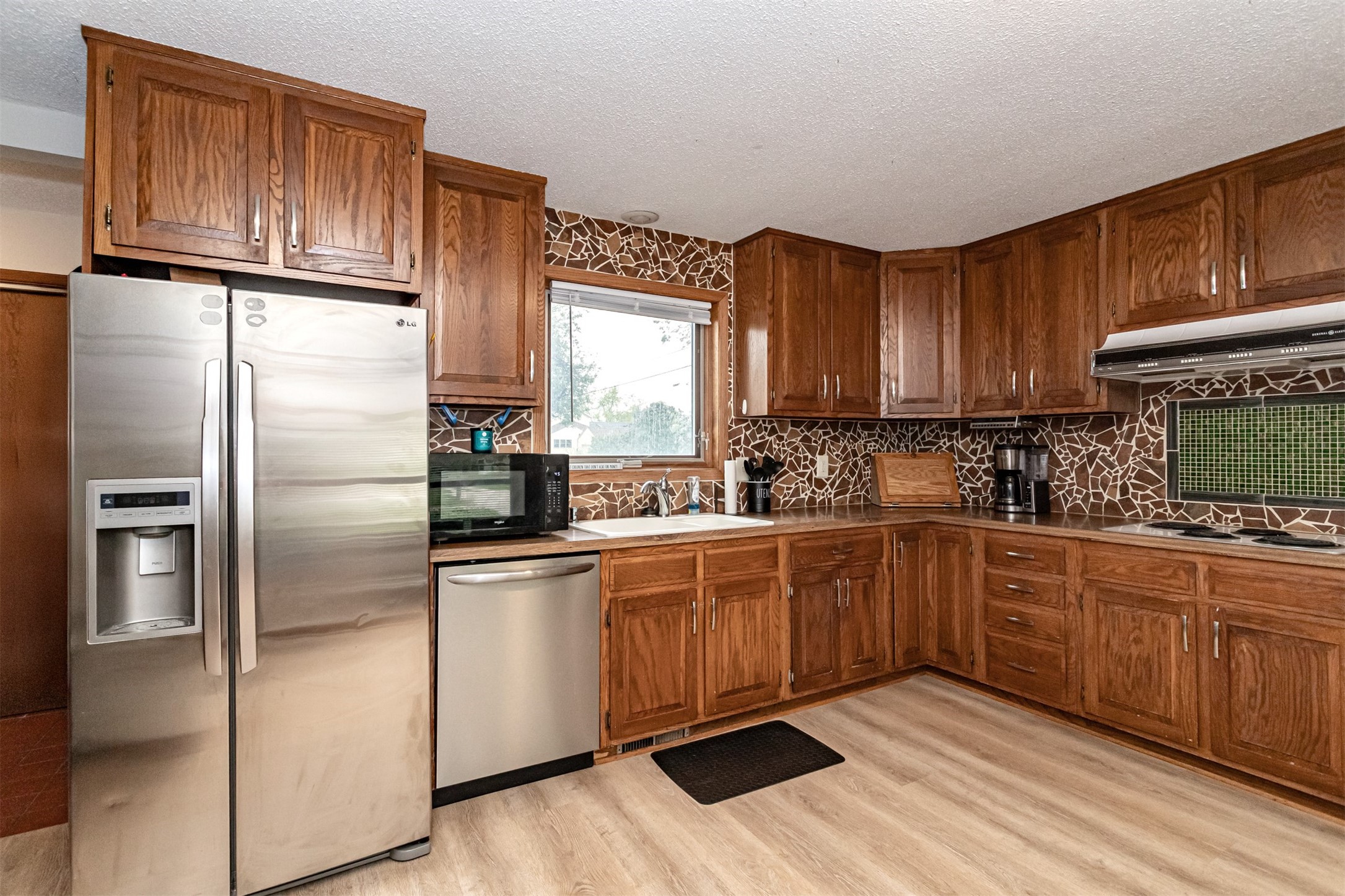 319 J Avenue, Nevada, Iowa image 14