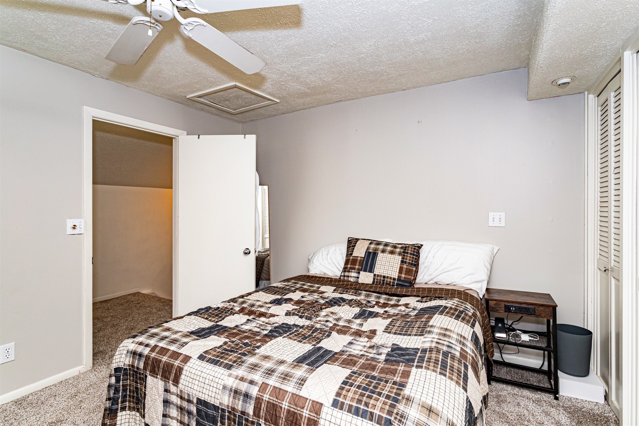 319 J Avenue, Nevada, Iowa image 23