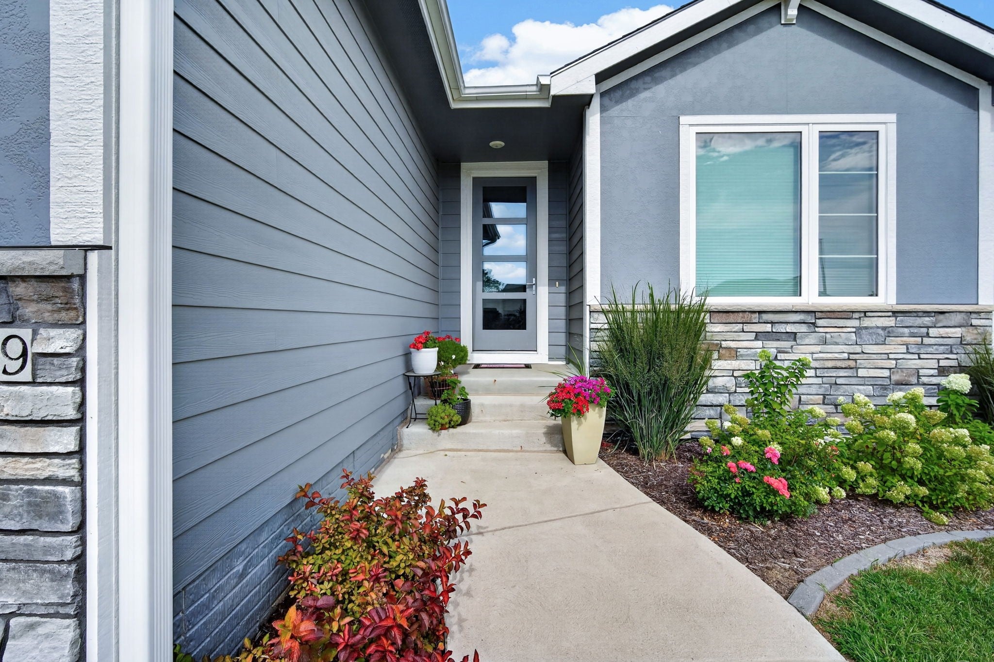 9639 Watermeadow Circle