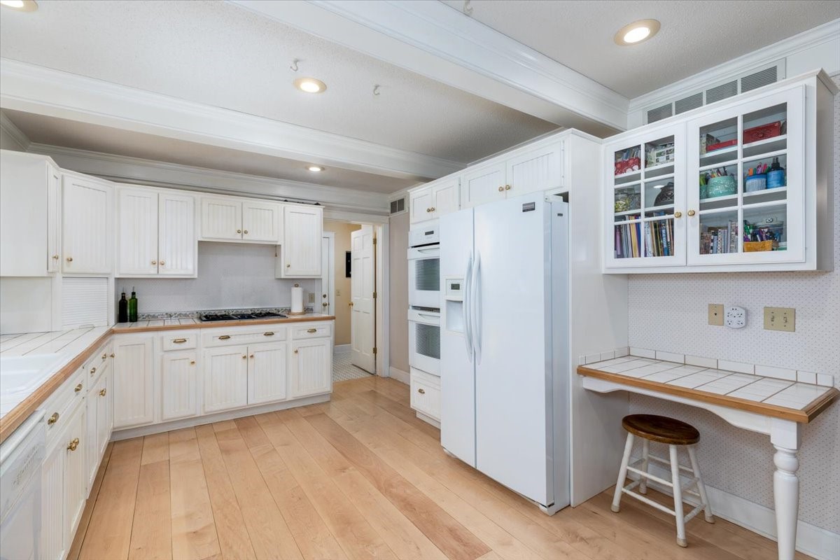 1311 W 2nd Street, Pella, Iowa image 9