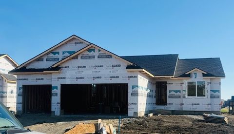 Homes For Sale - 2407 Chestnut Street<br/> Granger, IA 50109