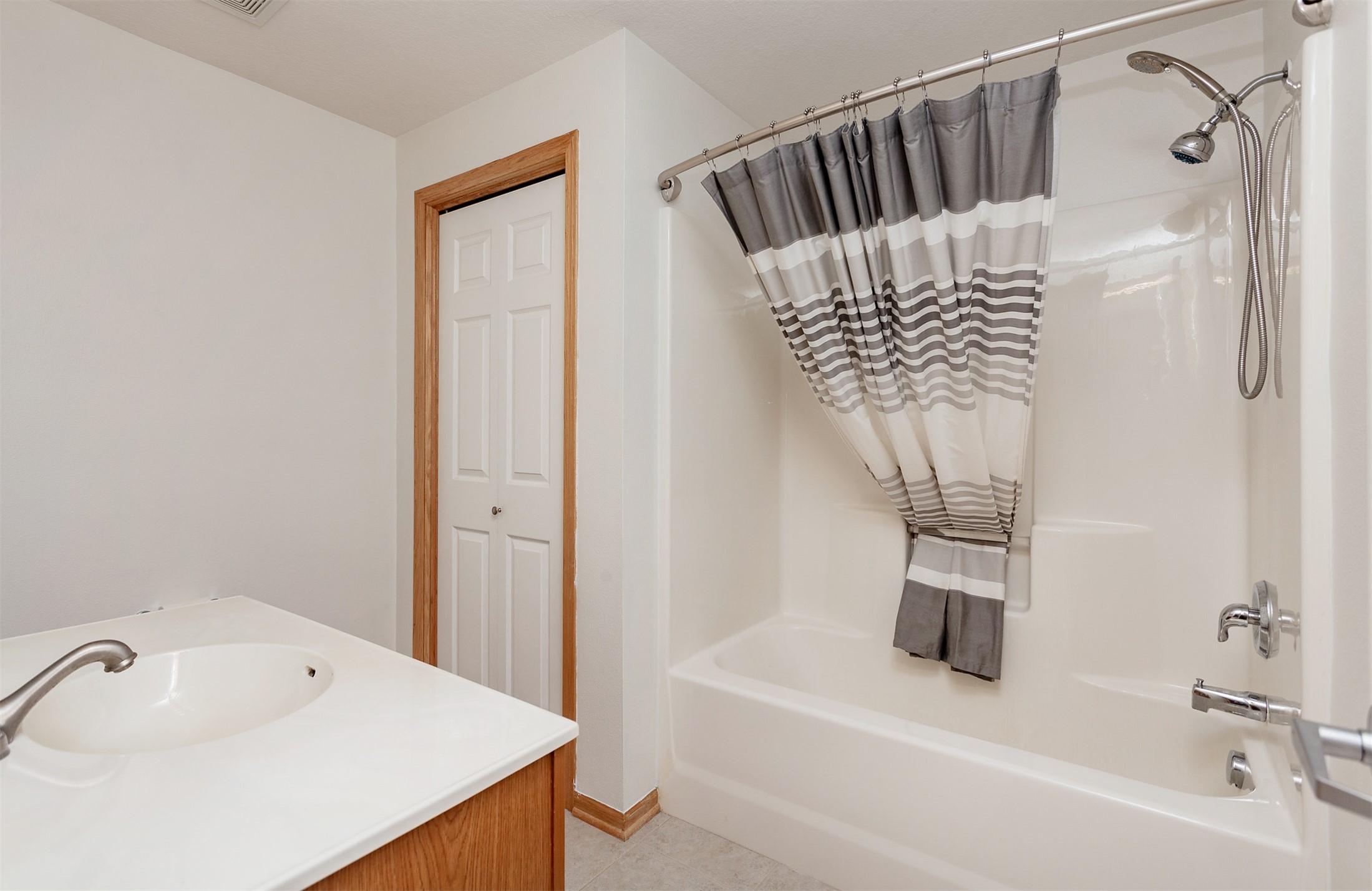 805 NE Rosewood Lane, Ankeny, Iowa image 24