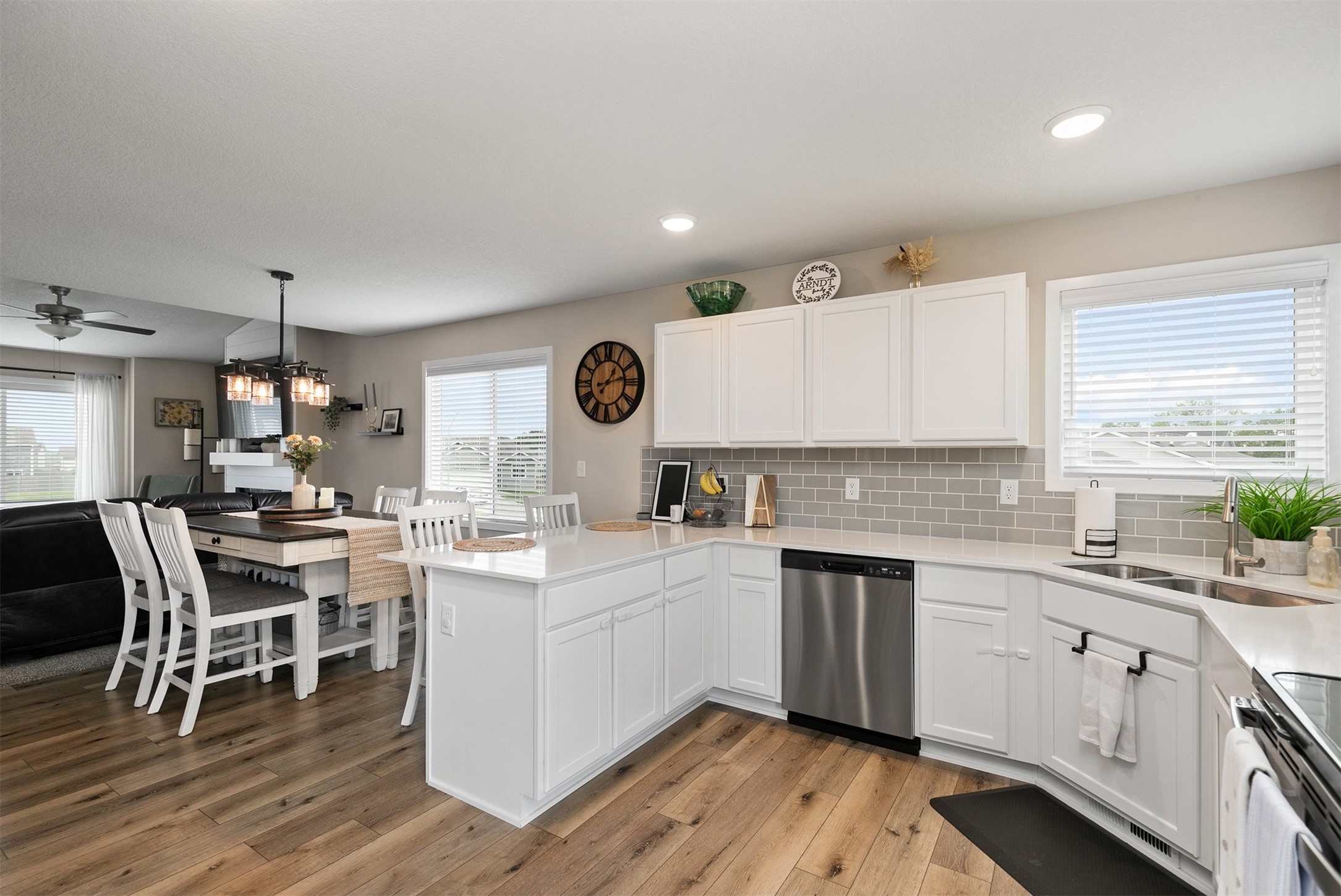 716 Orchard View Drive, Norwalk, Iowa image 14