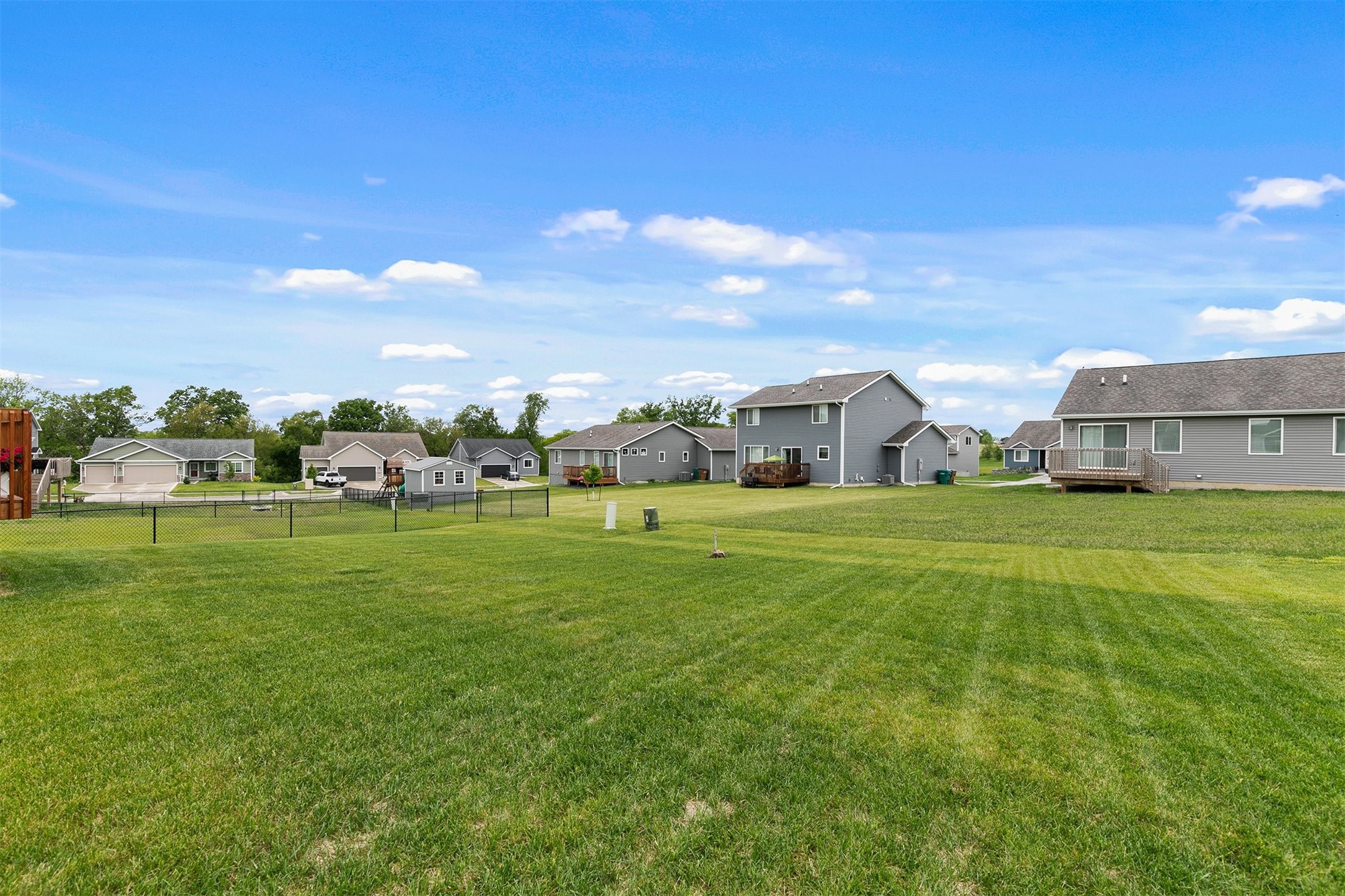 716 Orchard View Drive, Norwalk, Iowa image 35
