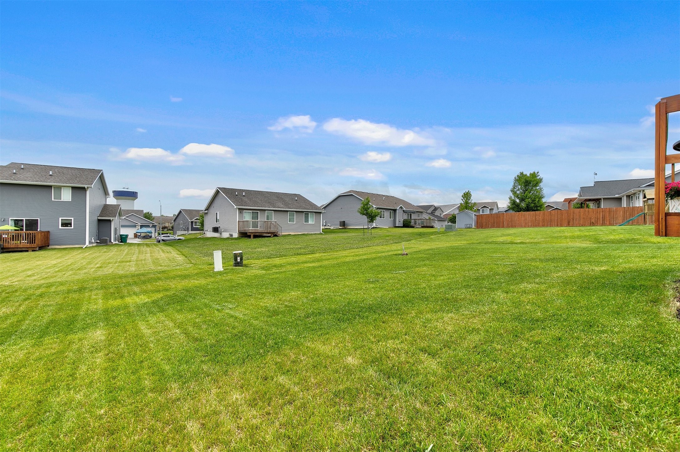 716 Orchard View Drive, Norwalk, Iowa image 32