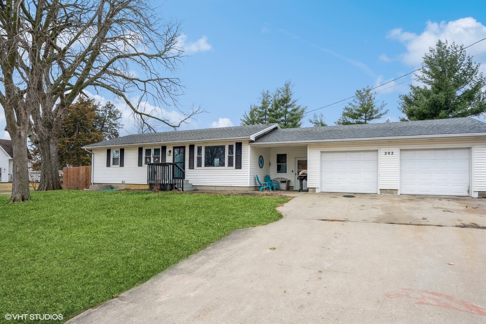 202 S Filmore Street, Monroe, Iowa image 2