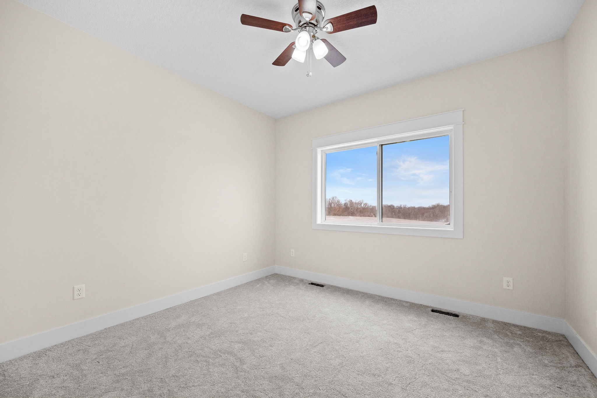 11753 SE 64th Avenue, Runnells, Iowa image 17
