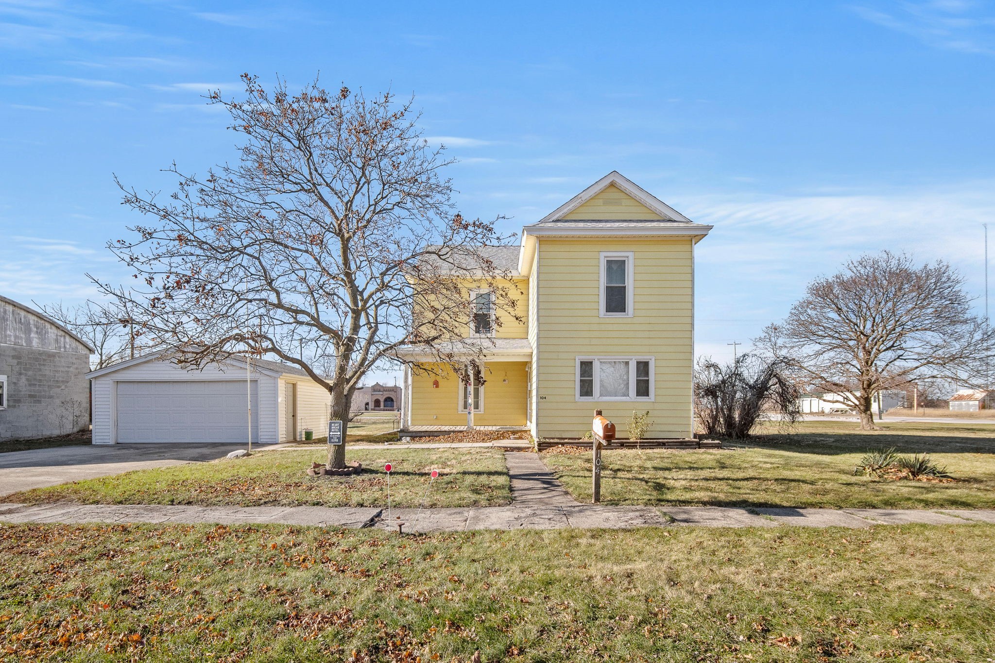 104 2nd Avenue, Bagley, Iowa image 1