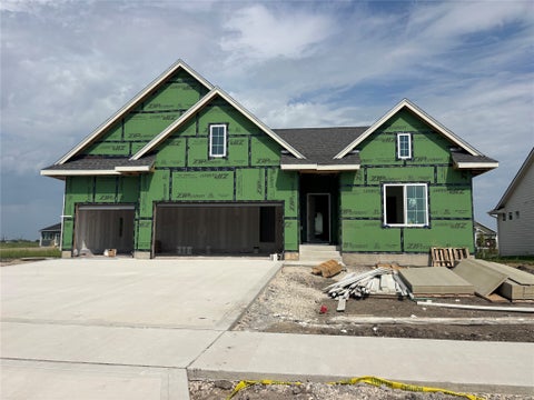 Homes For Sale - 807 SW Boulder Drive<br/> Dallas County, Grimes, IA 50111