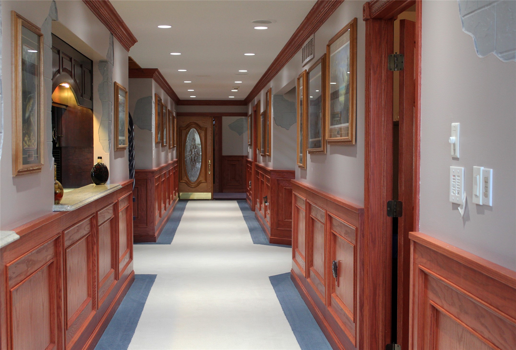 6681 NE Berwick Drive