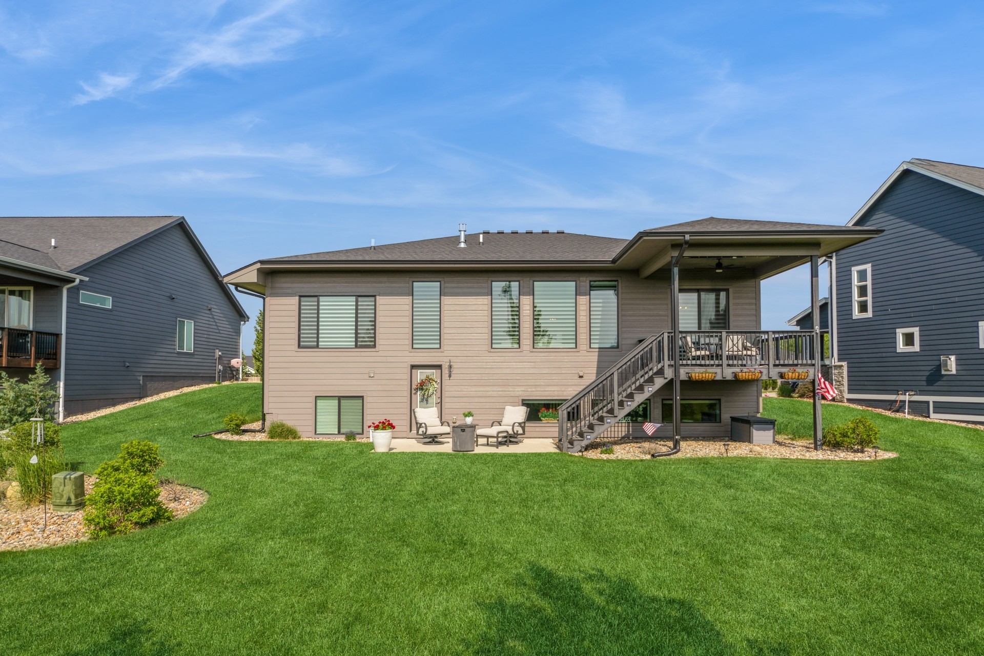 Grimes, Iowa 50111, United States, 5 Bedrooms Bedrooms, ,3 BathroomsBathrooms,Residential,Active,145399