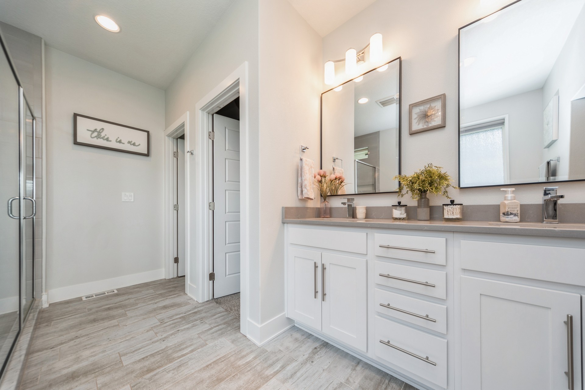 Grimes, Iowa 50111, United States, 5 Bedrooms Bedrooms, ,3 BathroomsBathrooms,Residential,Active,145399