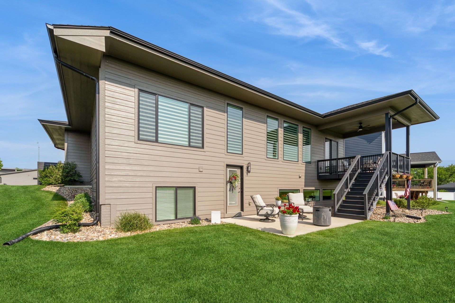 Grimes, Iowa 50111, United States, 5 Bedrooms Bedrooms, ,3 BathroomsBathrooms,Residential,Active,145399