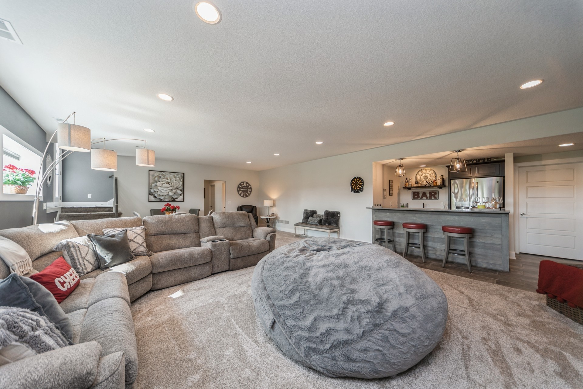 Grimes, Iowa 50111, United States, 5 Bedrooms Bedrooms, ,3 BathroomsBathrooms,Residential,Active,145399