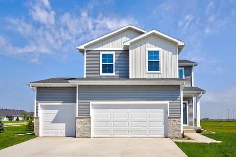 Homes For Sale - 645 NW Compass Avenue<br/> Waukee, IA 50263