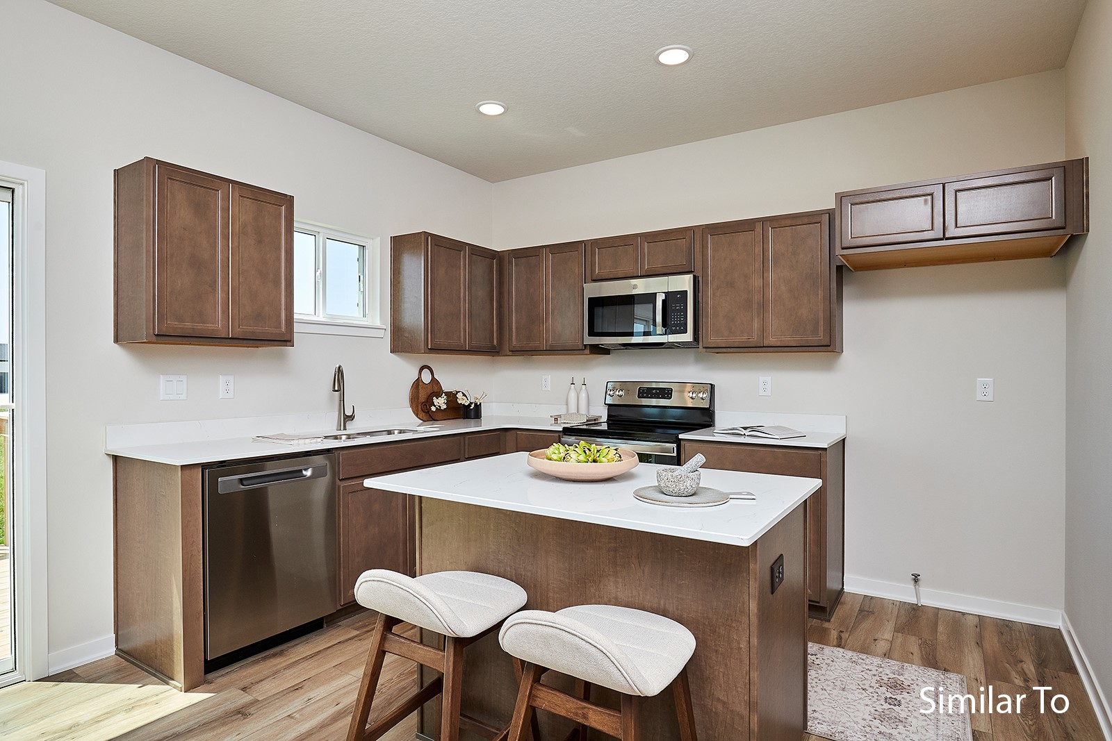 645 NW Compass Avenue, Waukee, Iowa image 9