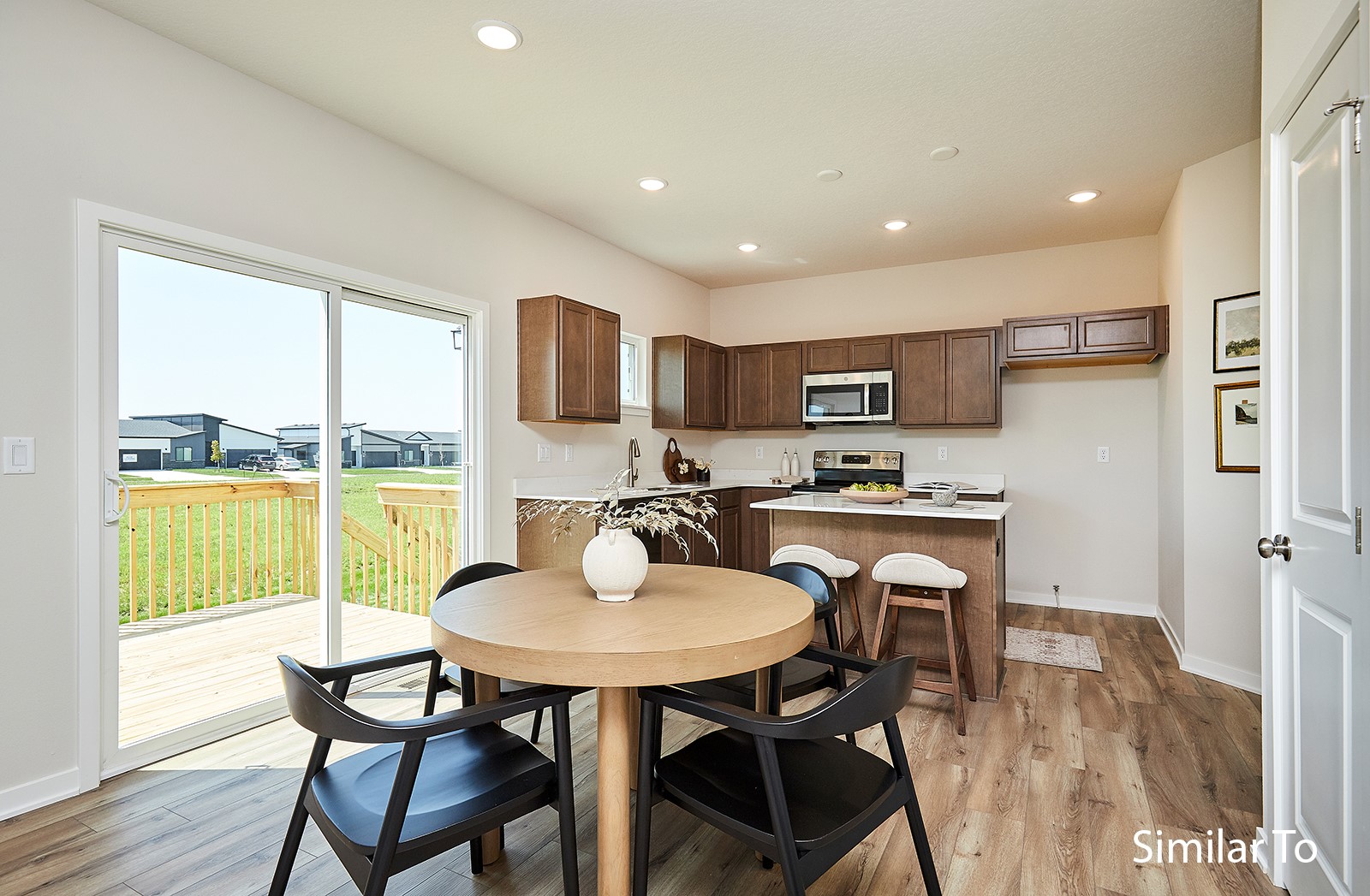 645 NW Compass Avenue, Waukee, Iowa image 8