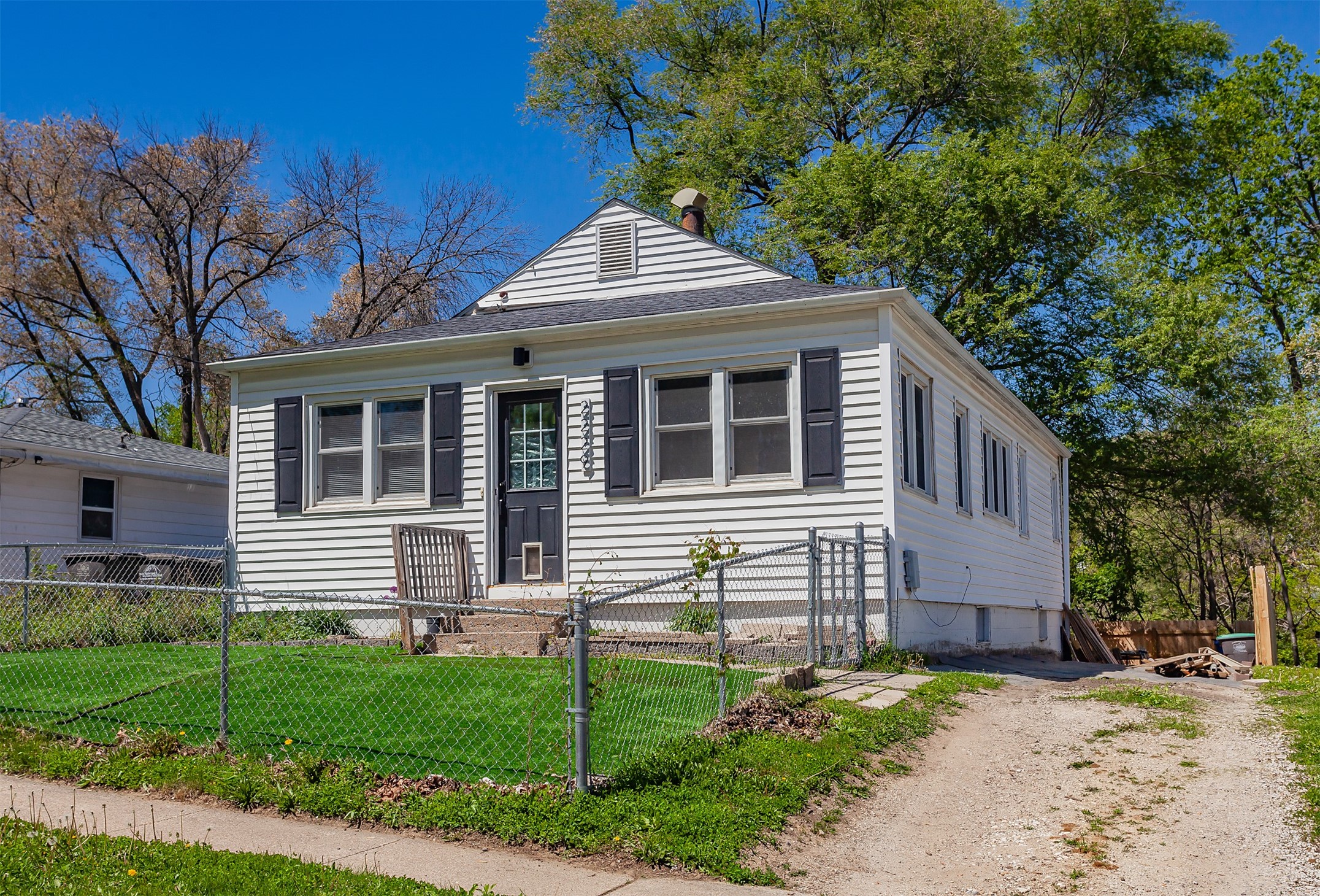2229 Bennett Avenue, Des Moines, Iowa image 1