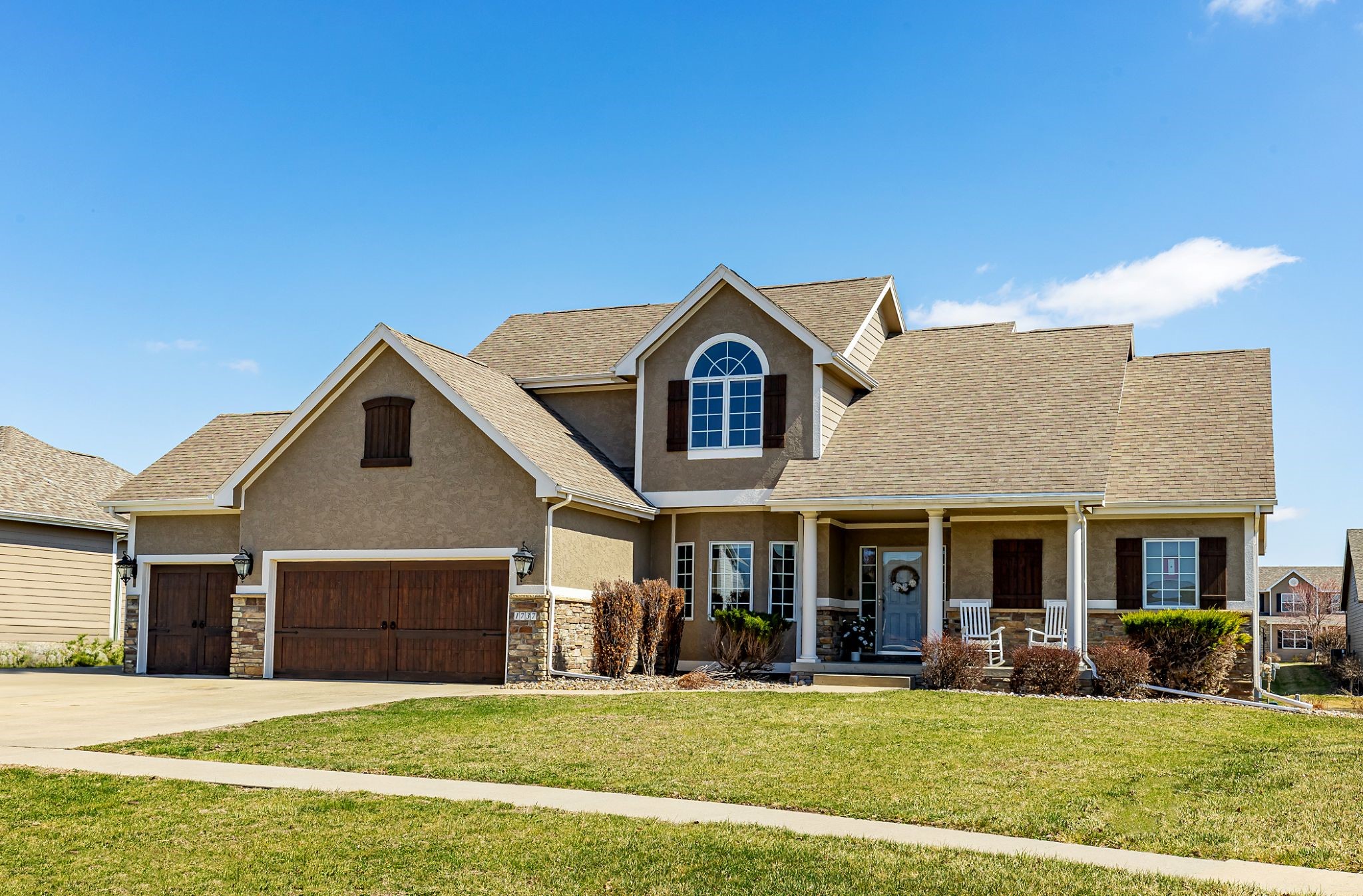 1737 Ashwood Drive SW