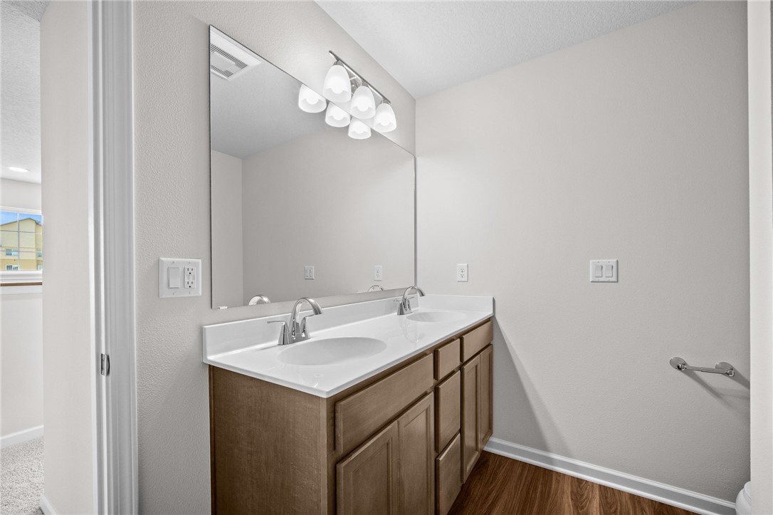 4338 Grover Woods Lane, Des Moines, Iowa image 22