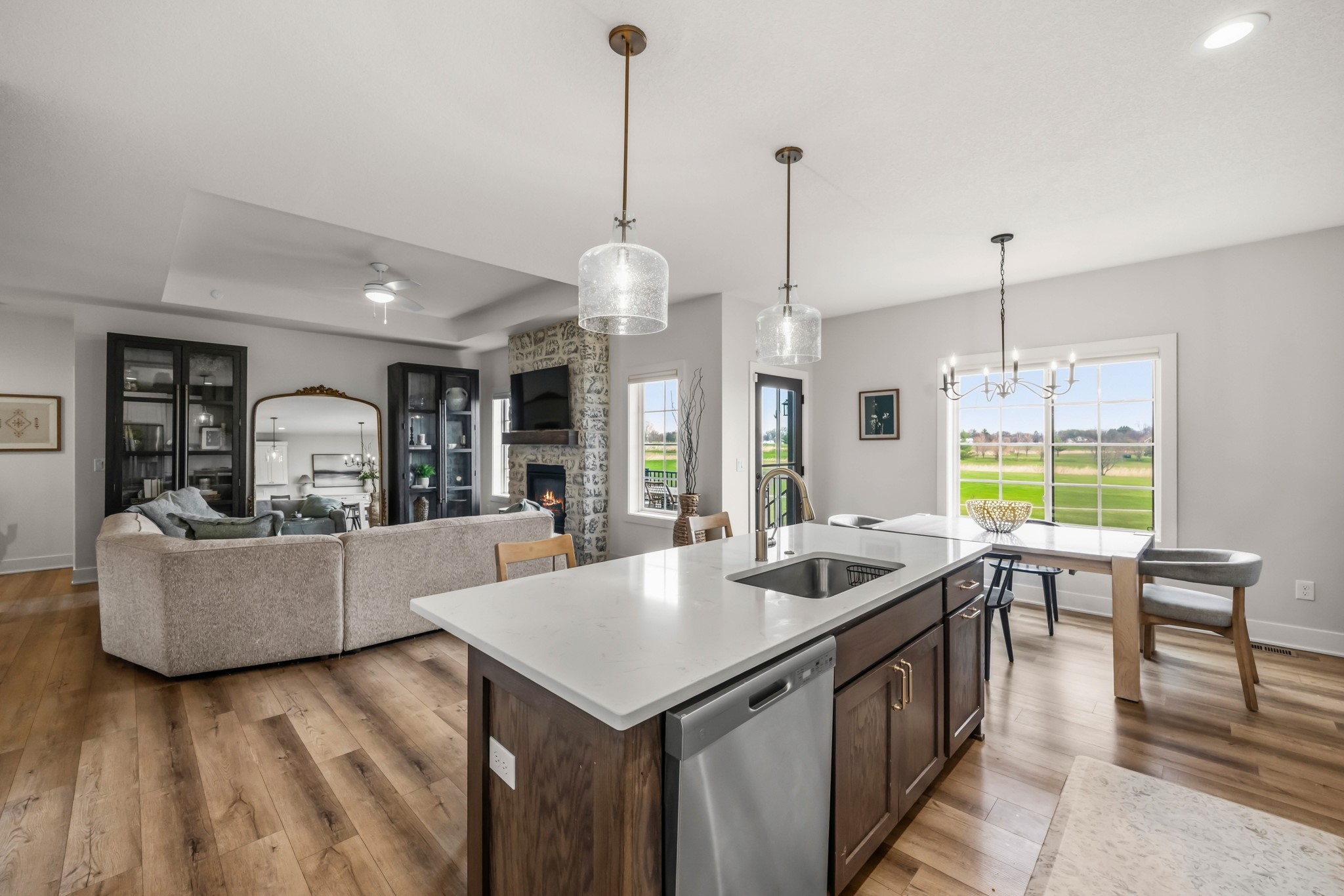 1509 Crestwood Drive