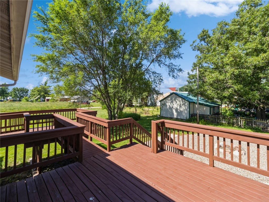 101 Eldorado Avenue, Macksburg, Iowa image 34