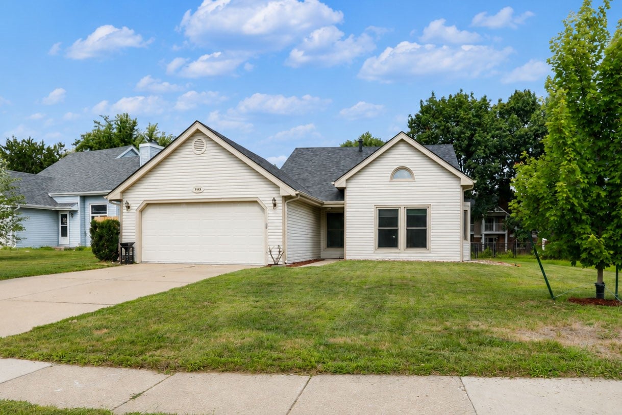 5945 Village Circle