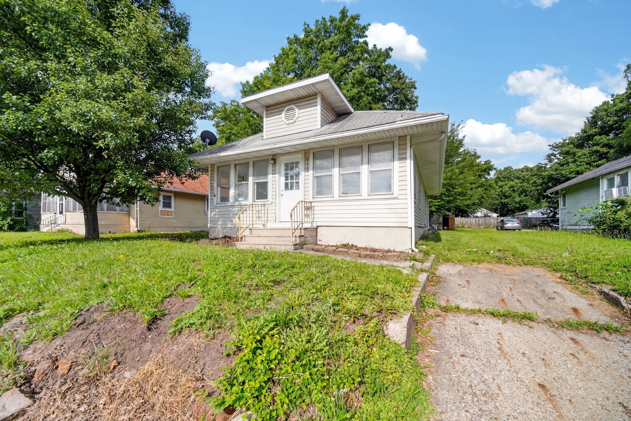 Photo 1 of 29 — 4110 2nd Avenue, Des Moines, IA 50313