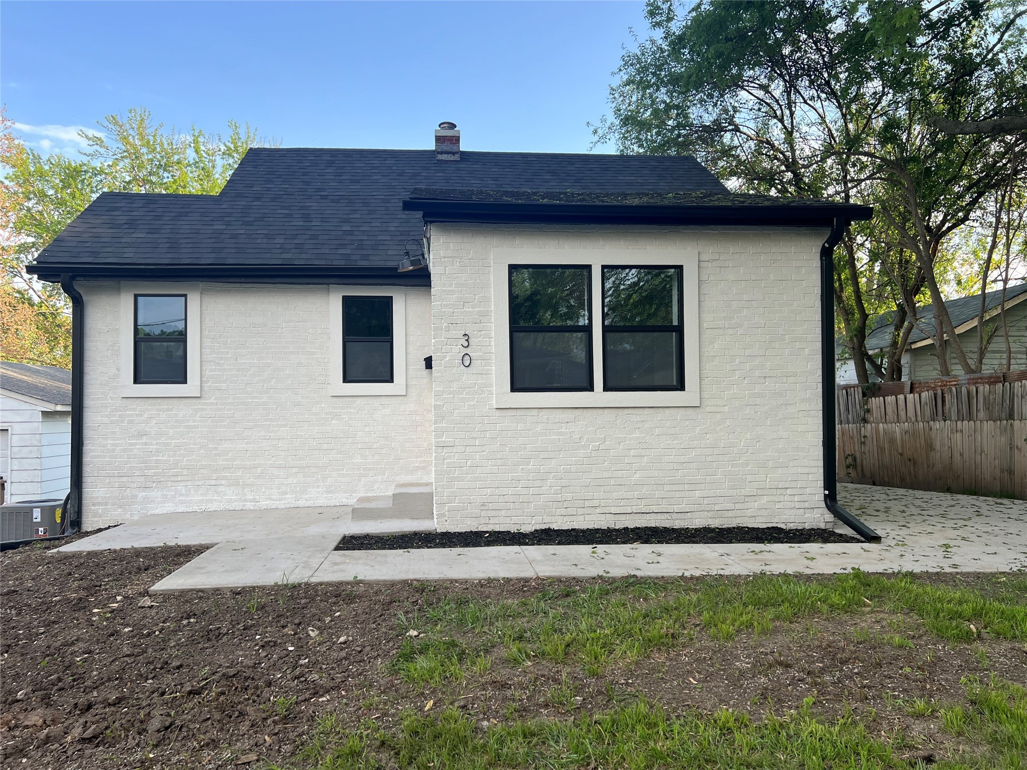 30 Pennsylvania Street, Carlisle, Iowa image 1