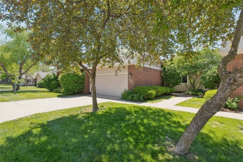 Condo For Sale - 4301 Park Avenue #320<br/> Des Moines, IA 50321