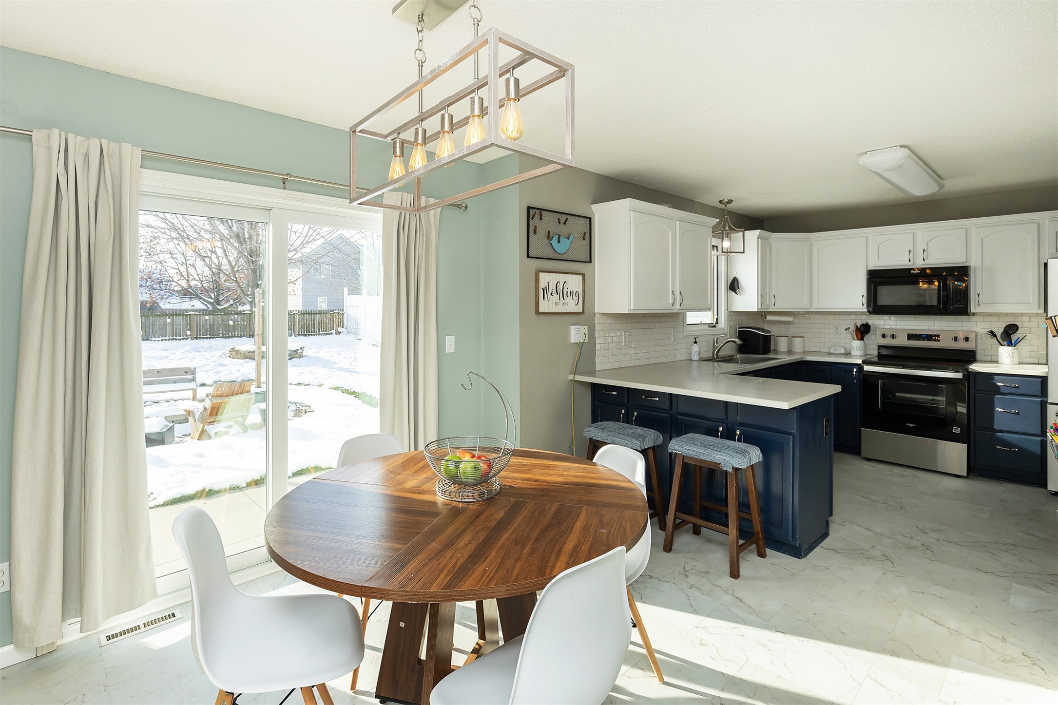 3018 SW Prairie View Road